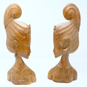 Vintage Female Fashion Jewelry Display Busts